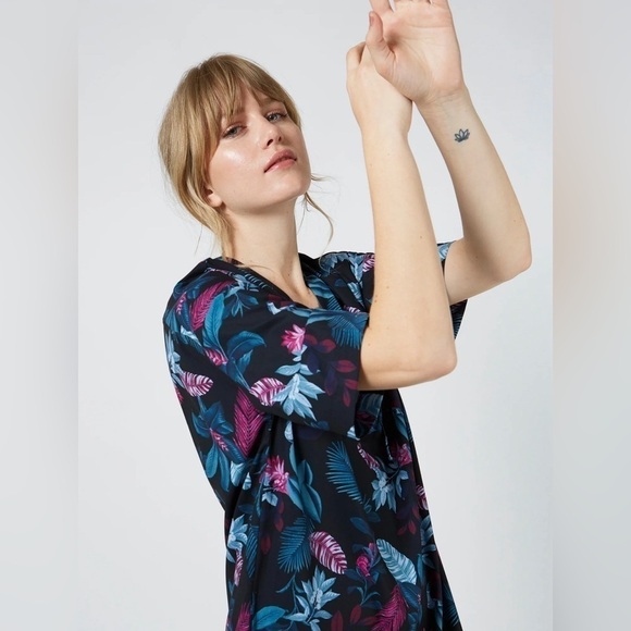 Fig FUNZI DRESS paradisio black Boxy dress V-neck Möbius LT knee length size XS - Picture 2 of 13